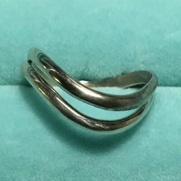 Sterling Silver Ring Set Wave Band Rings Size 7 Stacking Matching Couples Rings - Picture 5 of 9